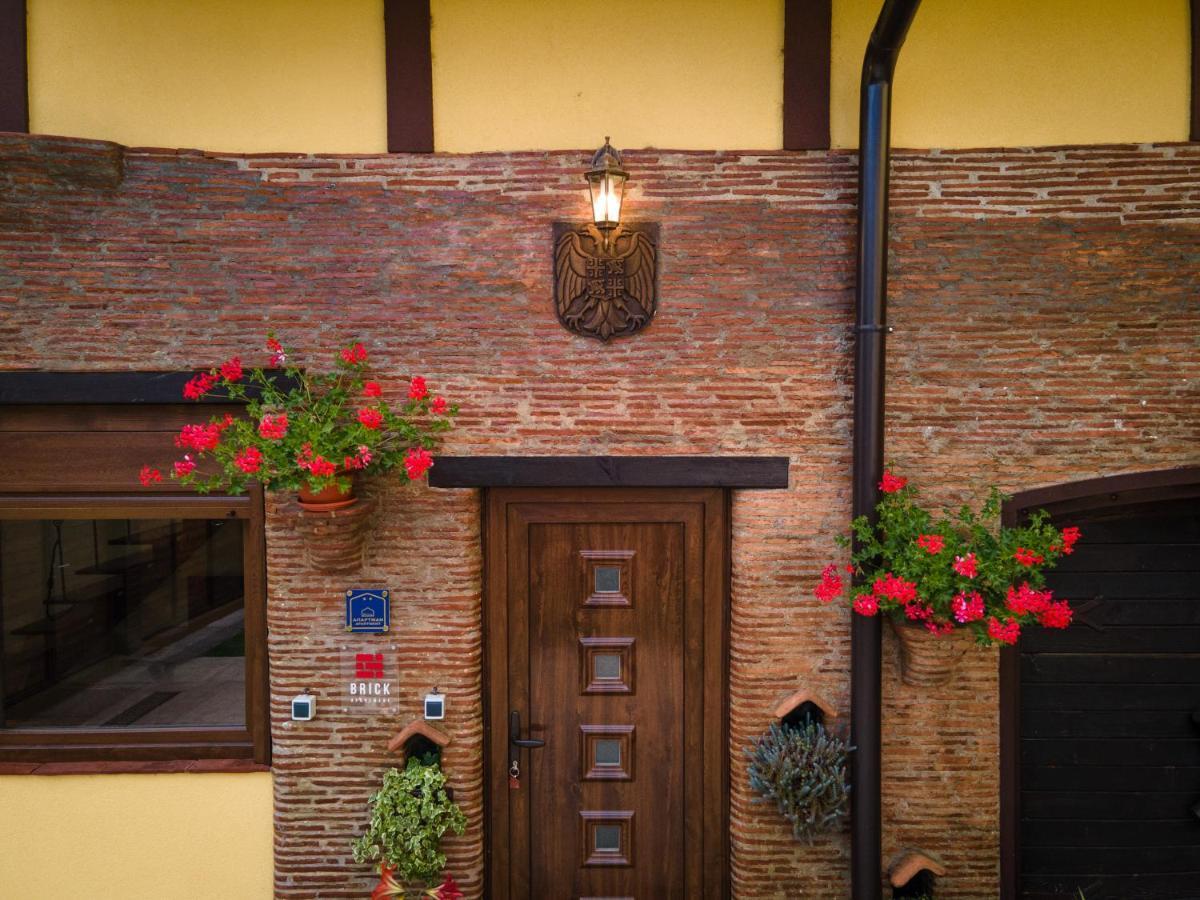 Brick Apartment Bajina Basta Eksteriør billede